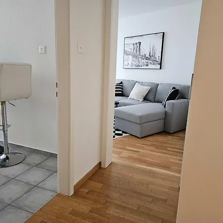 Casa de Férias Downtown Dream 3 5br With Balcony And Style Ba21 Zurique