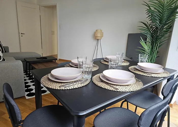 Downtown Dream 3 5br With Balcony And Style Ba21