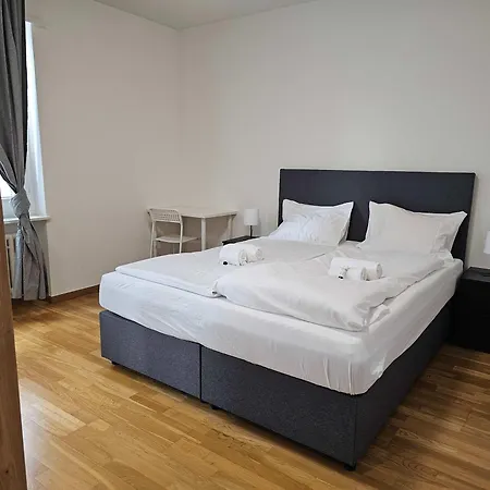 Downtown Dream 3 5br With Balcony And Style Ba21 Feriehus