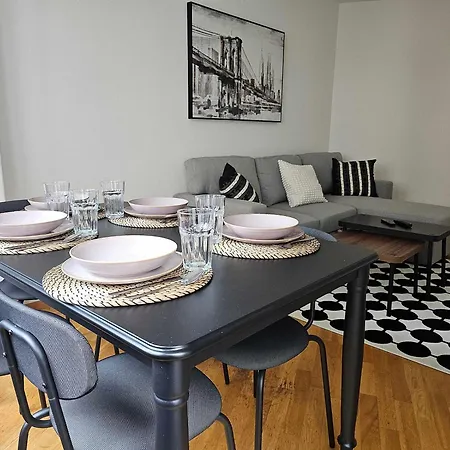 Downtown Dream 3 5br With Balcony And Style Ba21 Дом отдыха