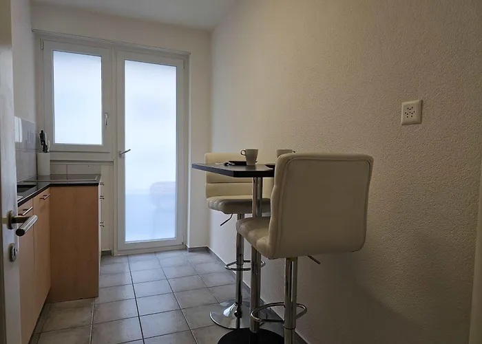 Downtown Dream 3 5br With Balcony And Style Ba21 Semesterbostad Zürich